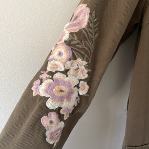 Rebecca minkoff military style jacket with floral embroidery size xs - Picture 5 of 7